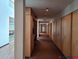 Offices to let in Bureau - Watermael-Boitsfort 805 m²
