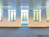 Offices to let in Bureau - Woluwe-St-Pierre 304 m²