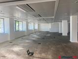 Offices to let in ROYAL PLAZA   +2