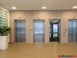 Offices to let in JACQMAIN 134   +6