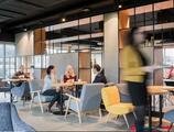 Offices to let in IKAROS    PHASE III   25 +0