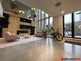 Offices to let in DEBROUX 54   +7<8
