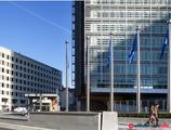 Offices to let in CHARLEMAGNE 1   +3