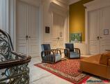 Offices to let in Adaptable workspace in Regus No18 Ampla House