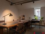 Offices to let in Adaptable workspace in Regus No18 Ampla House