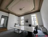 Offices to let in TOPOS Parlement Business Center and Coworking