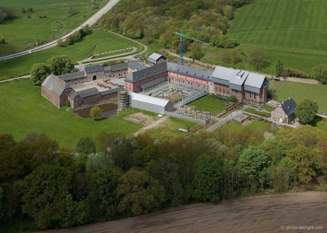 Unique offices and creative studios in a restored heritage site: Paix-Dieu Abbey in Amay reinvented
