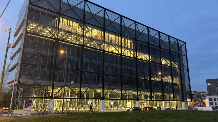 Frame building in Schaerbeek: flexible office spaces in the heart of MediaPark