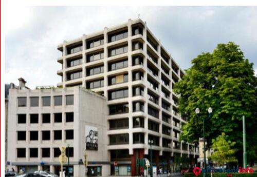 Offices to let in LOUISE 523 LEGRAND  +6