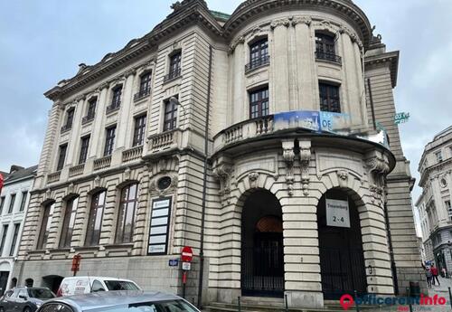 Offices to let in Treurenberg 2-4   +2