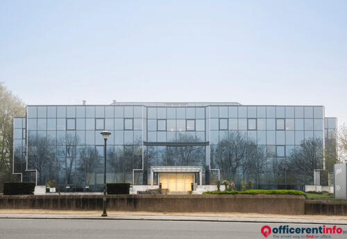 Offices to let in BOECHOUTLAAN 55   +1