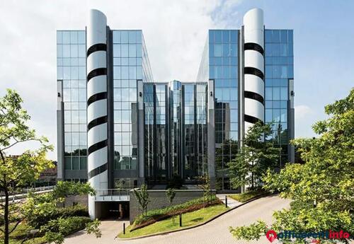 Offices to let in PLAINE 11 +3