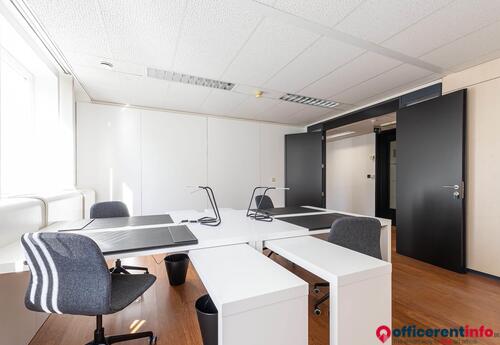 Offices to let in Private Offices Louise 200