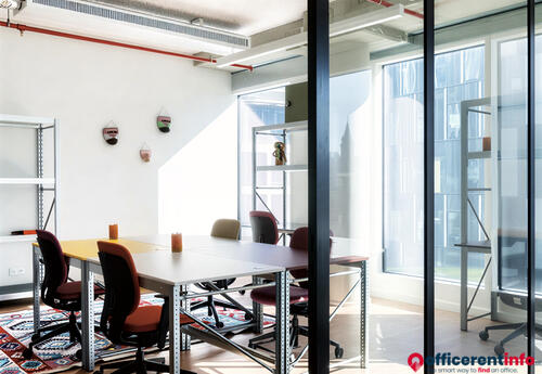 Offices to let in Silversquare Guillemins Coworking space