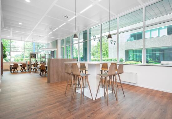 Access our professional Regus Berchem business centre to meet, work or collaborate
