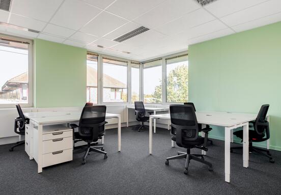 Arrange meetings or work sessions easily in Regus Office Park