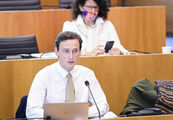 Brussels: tax pressure weighs on the office market